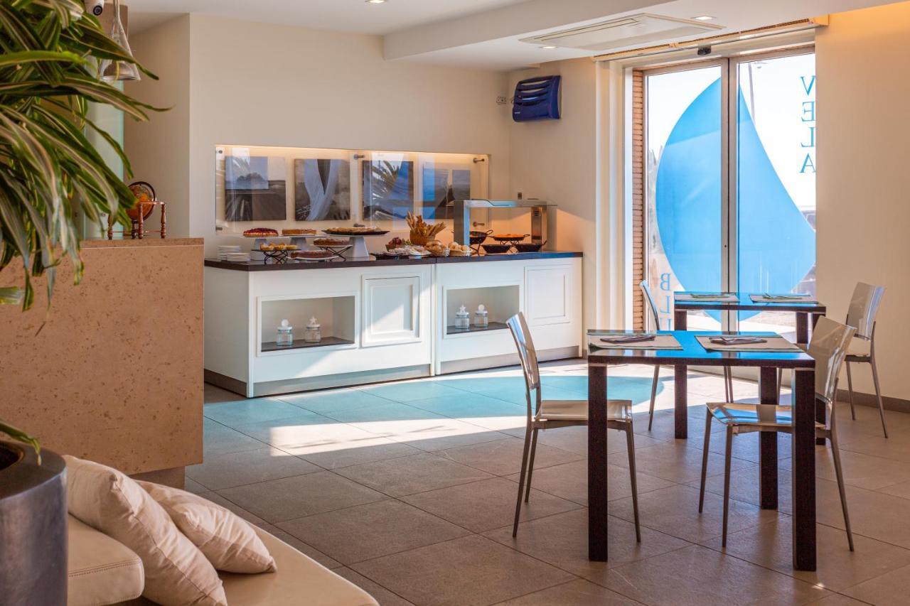 Smy Aran Blu Roma Mare 4*