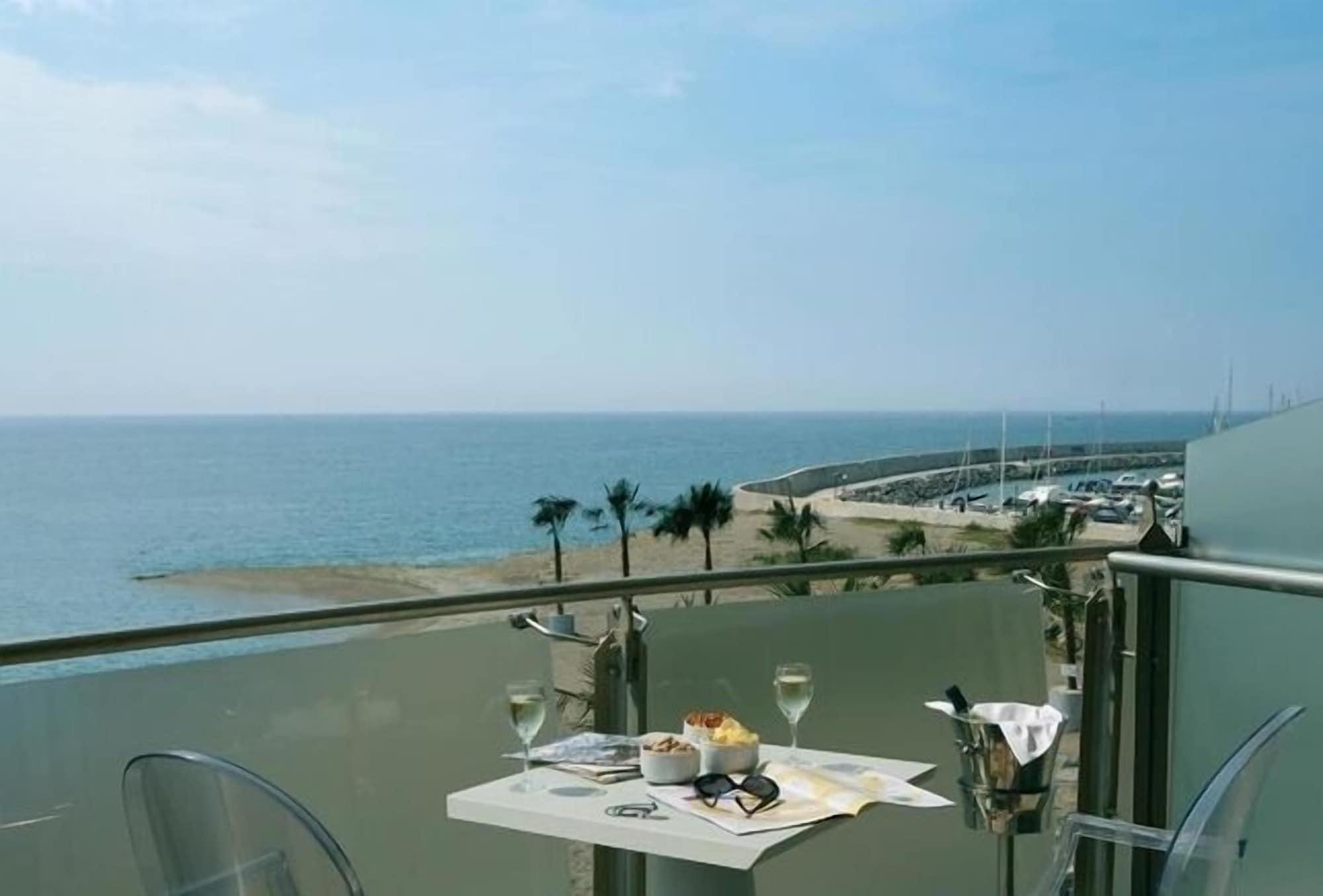 Smy Aran Blu Roma Mare (adults Only)