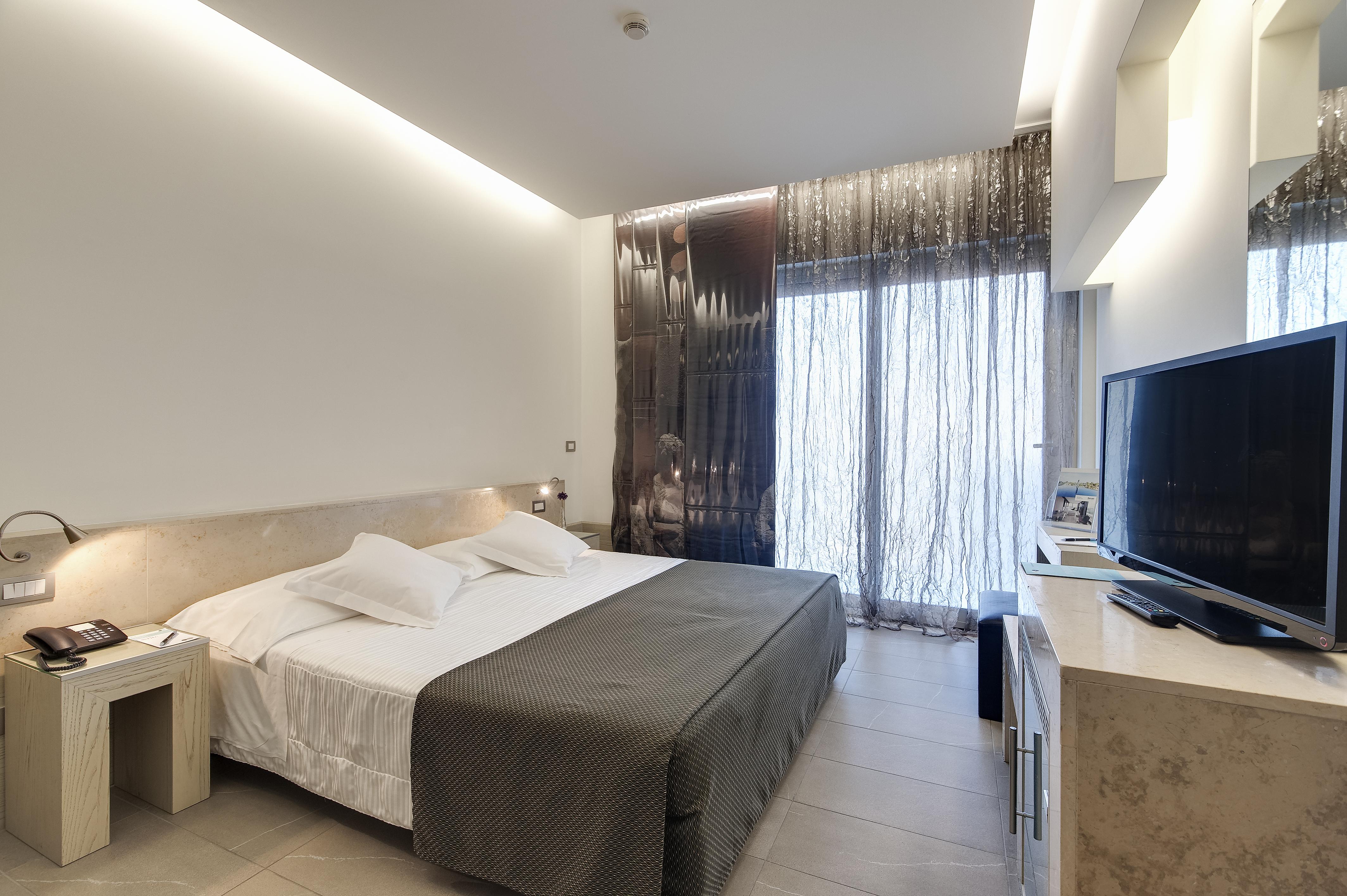 Hotel Smy Aran Blu Roma Mare (adults Only) 4*
