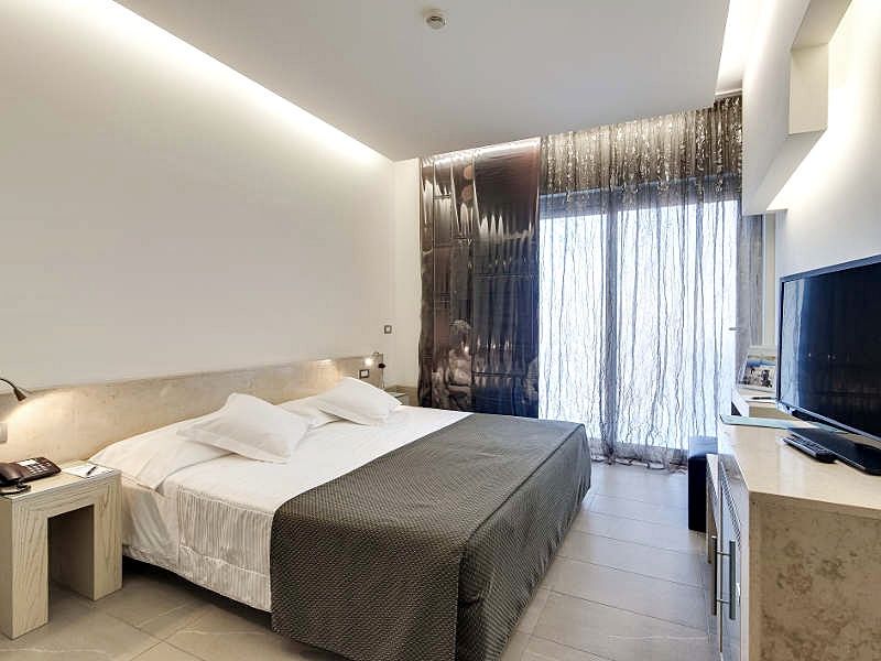 Hotel Smy Aran Blu Roma Mare (adults Only) 4*